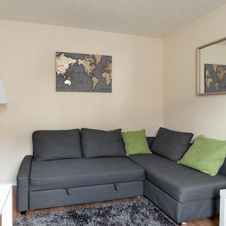 Luxury Central Link Luton/London/M1/Airport/Station/Long Stay Luton  Buitenkant foto