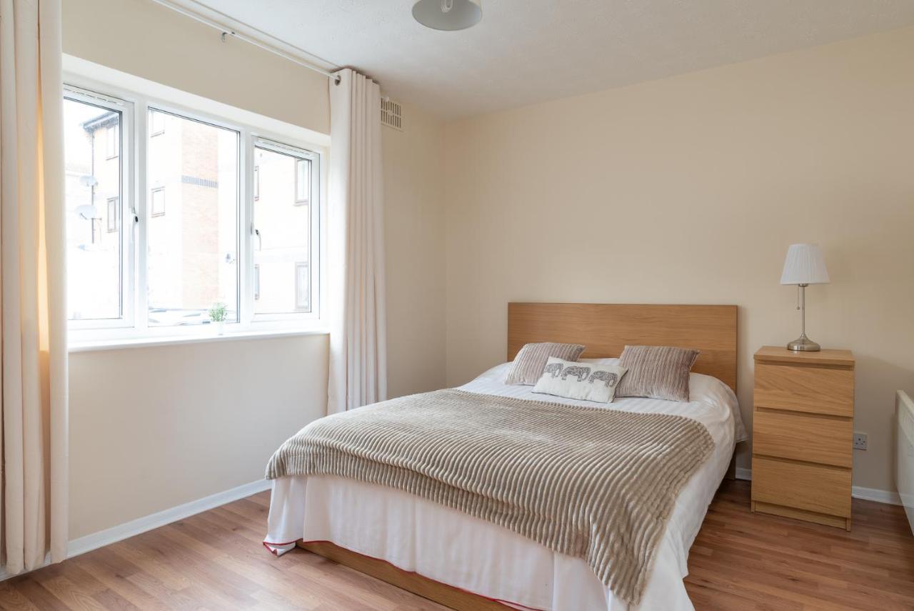 Luxury Central Link Luton/London/M1/Airport/Station/Long Stay Luton  Buitenkant foto