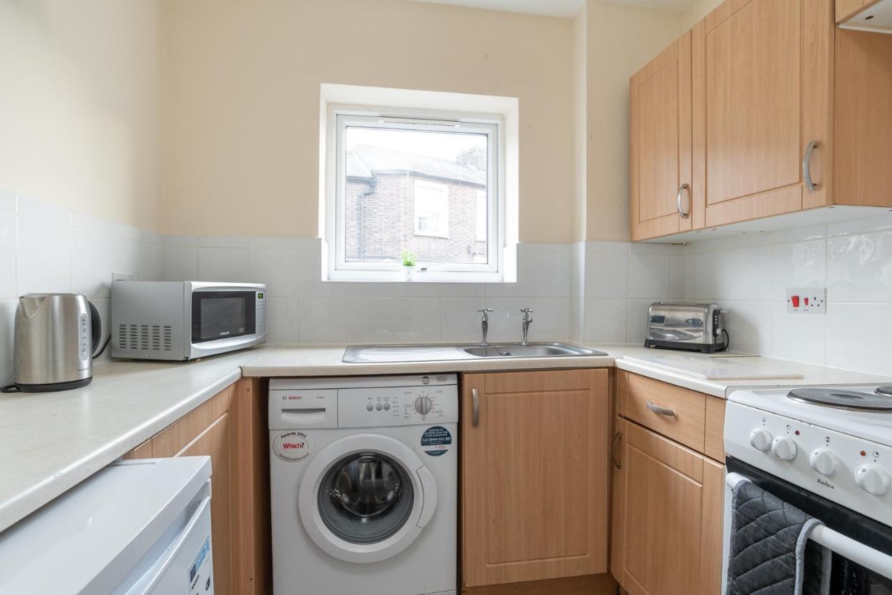 Luxury Central Link Luton/London/M1/Airport/Station/Long Stay Luton  Buitenkant foto